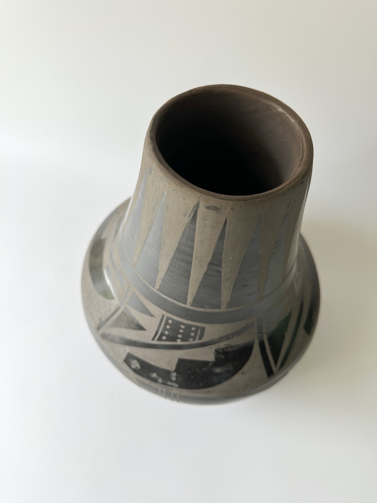 Carmelita Dunlap Black-on-black ware Pottery Vase - San Ildefonso Pueblo New Mexico