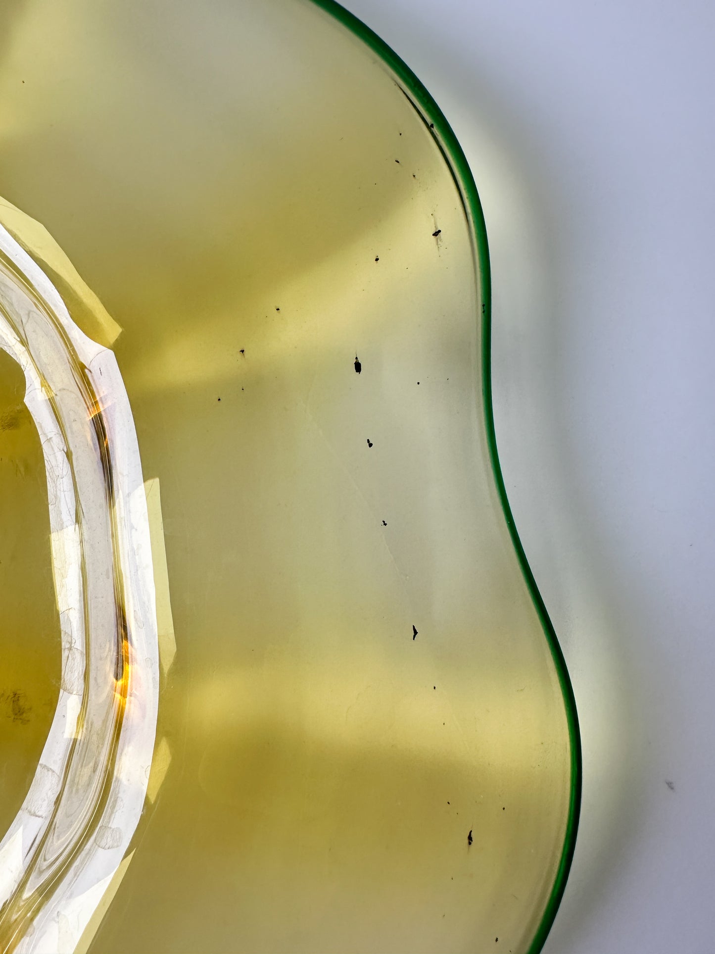 Victor Durand Yellow and Green Optic Ribbed Glass Dish
