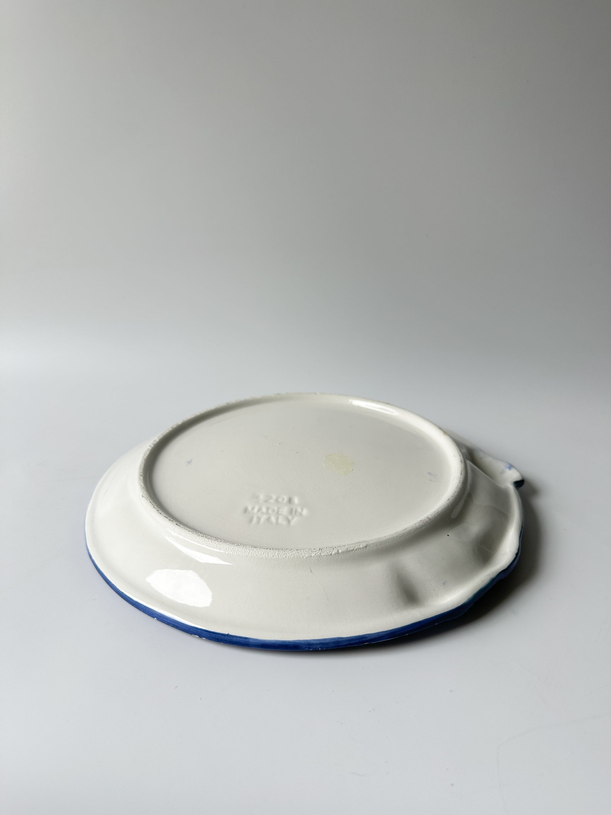 Rare Italian Majolica Trompe L’oeil Shellfish Plate