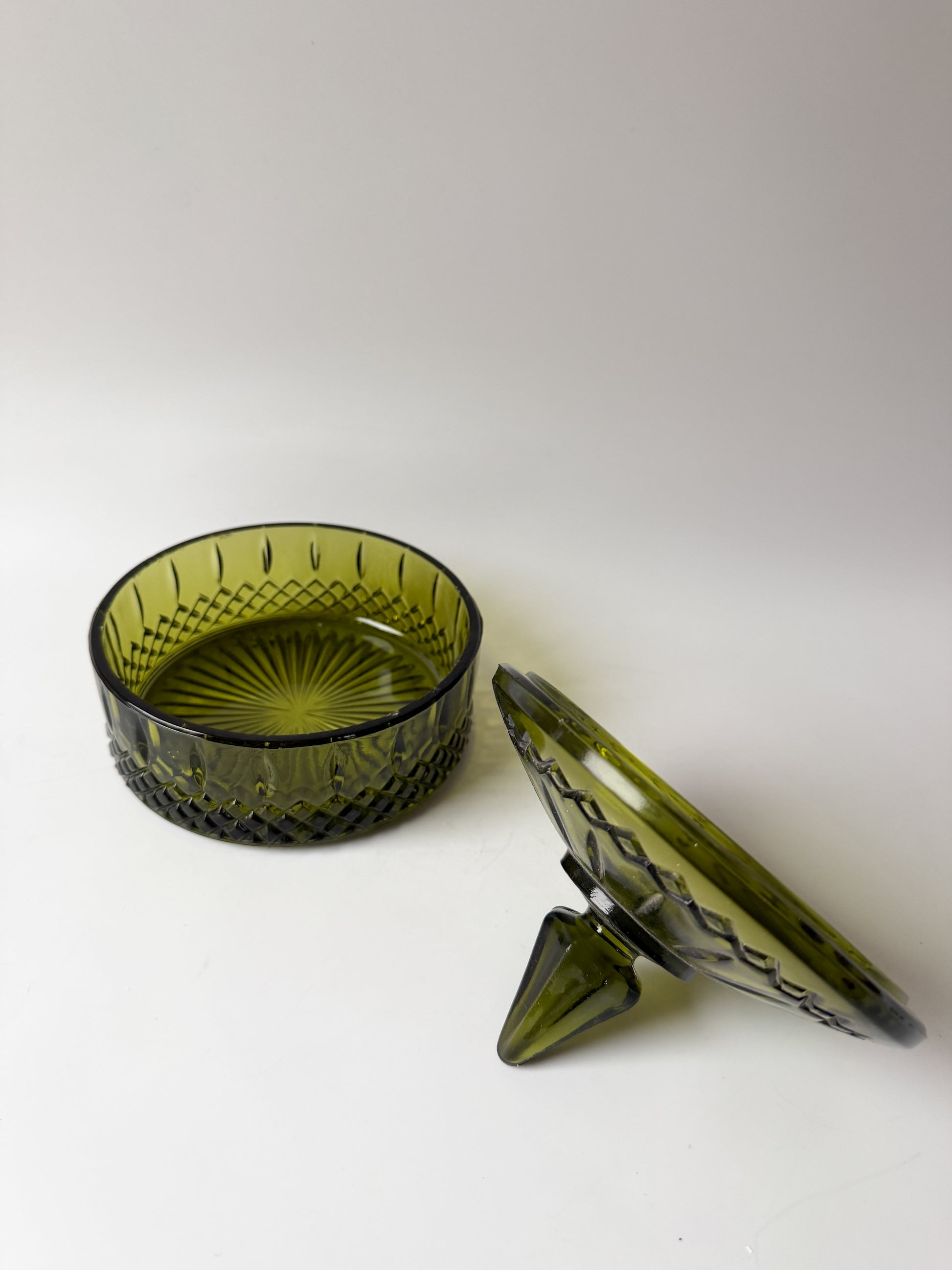 Vintage Indiana Glass Avocado Green Candy Dish