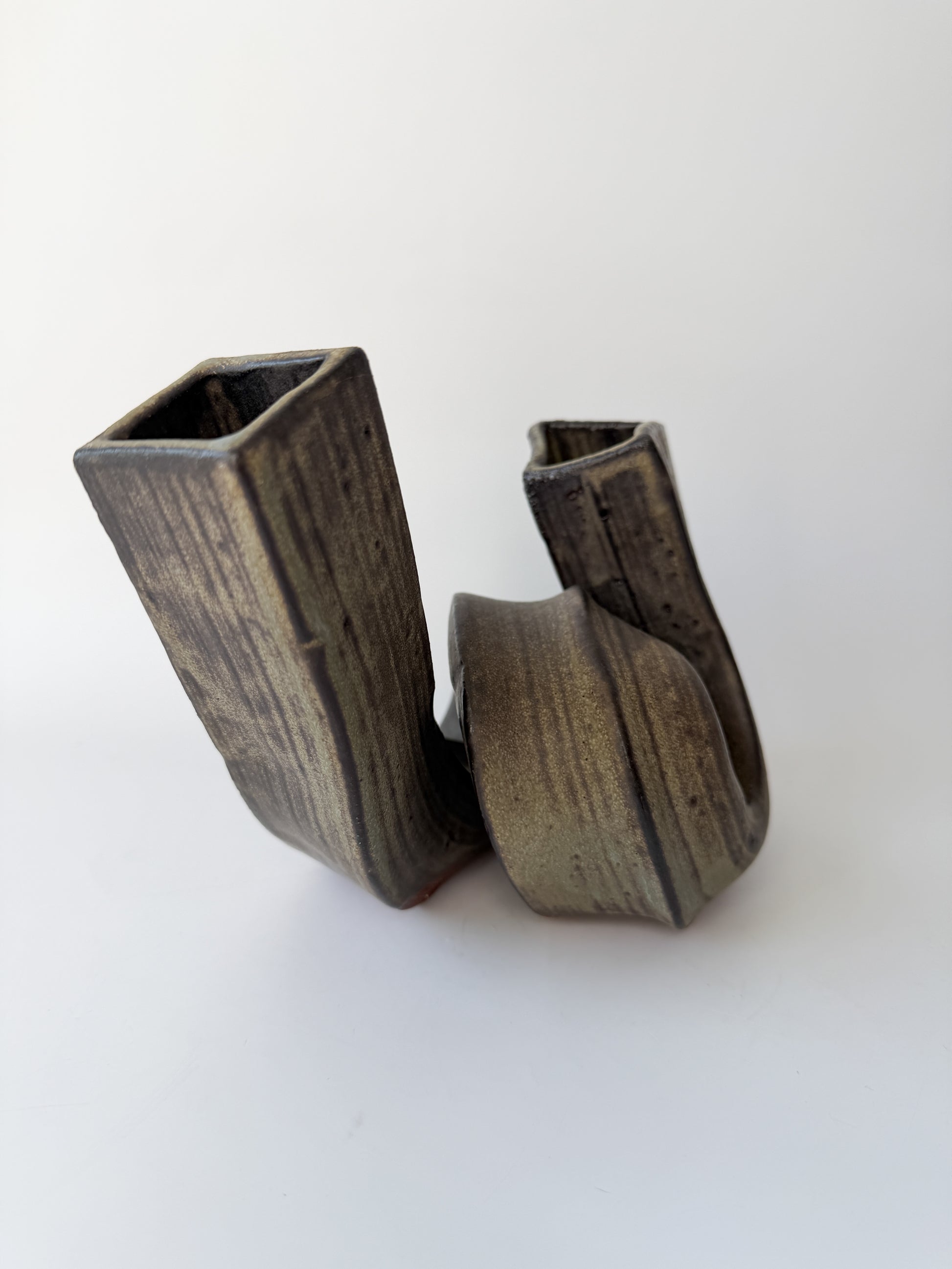 Handmade Artist Earthenware Ikebana-Style Ceramic Vase