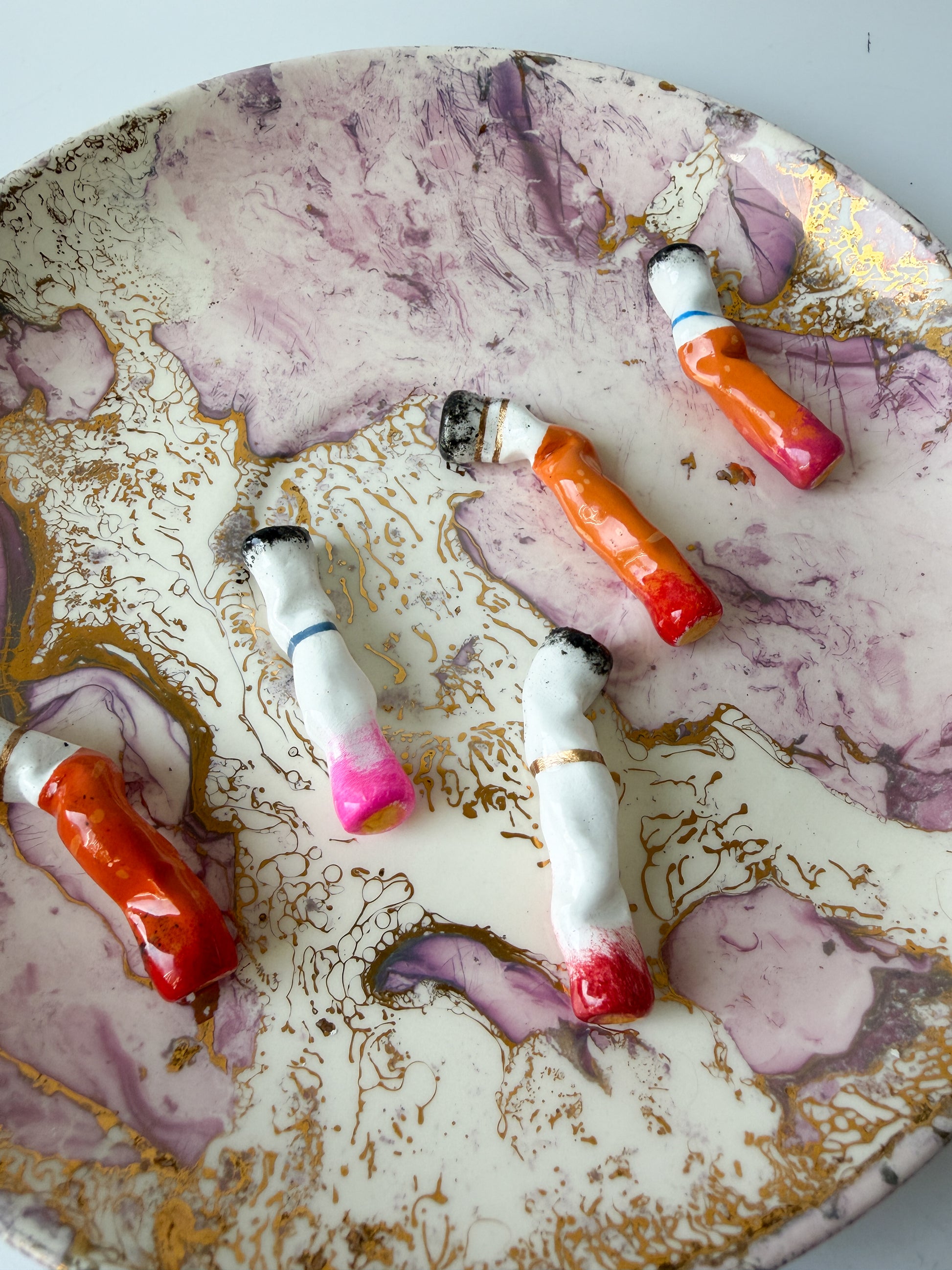 Clay Lipstick Cigarettes (1 piece)