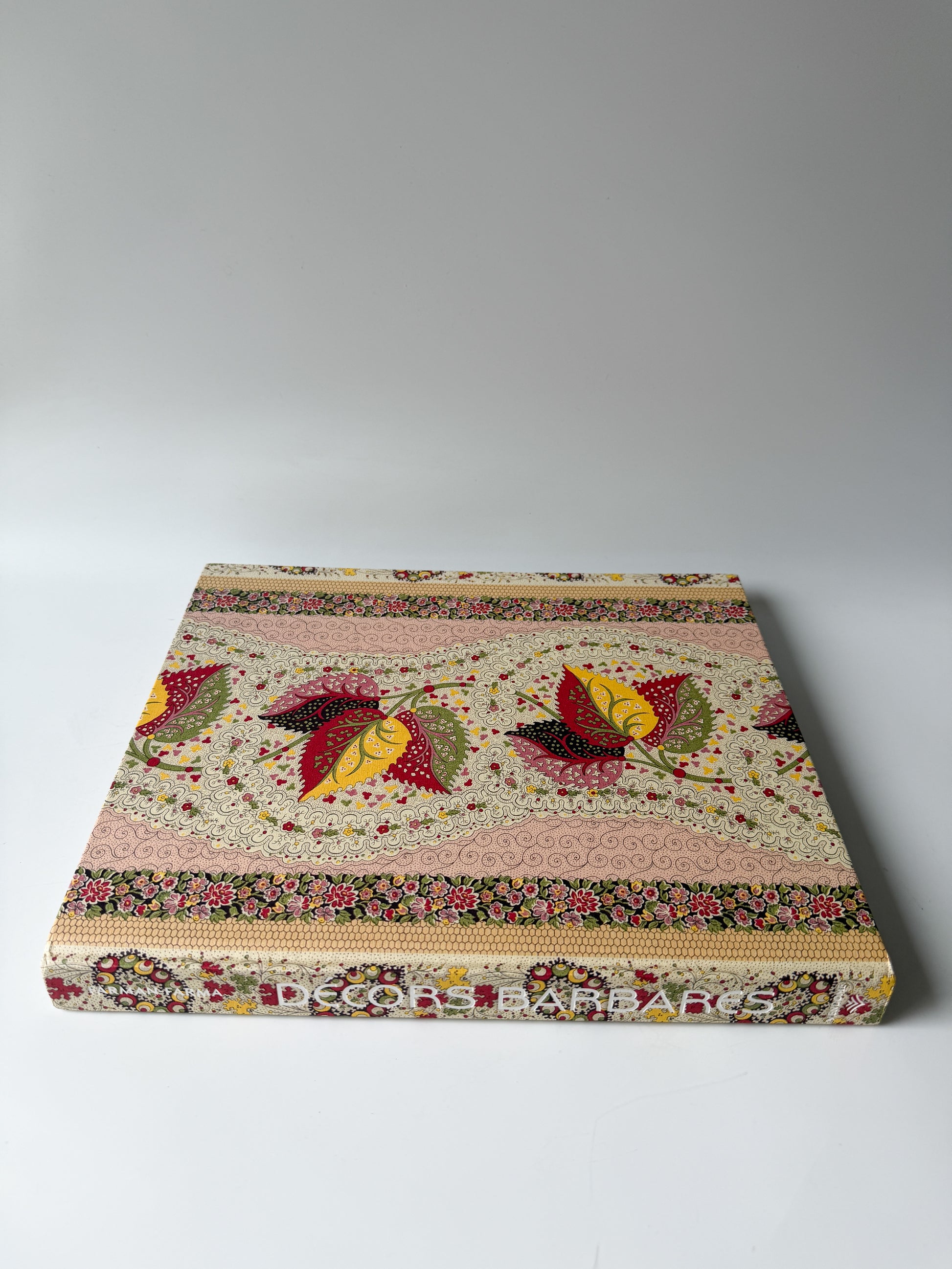 Decor Barbares - The Enchanting Interiors of Nathalie Farman-Farma