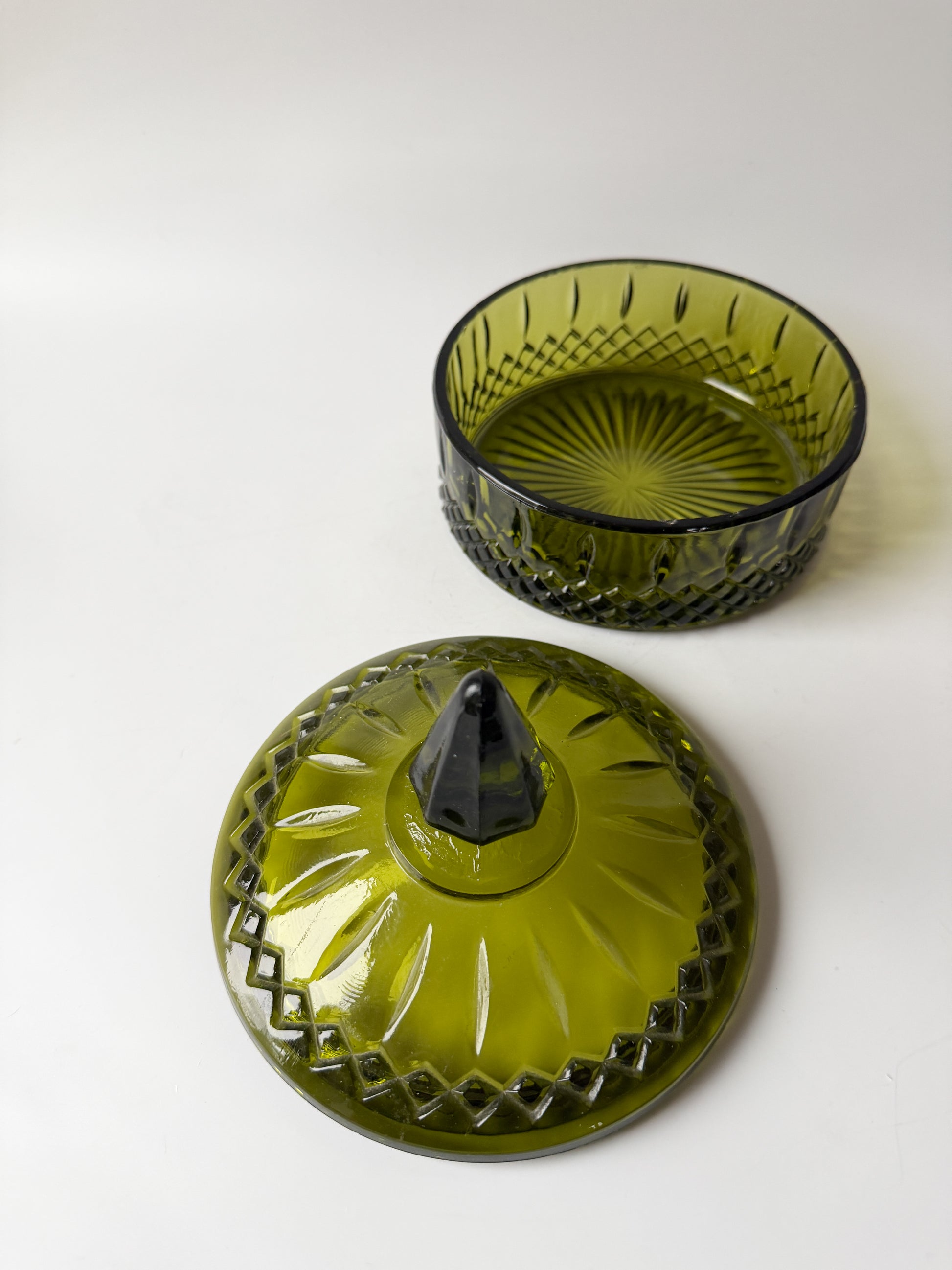 Vintage Indiana Glass Avocado Green Candy Dish