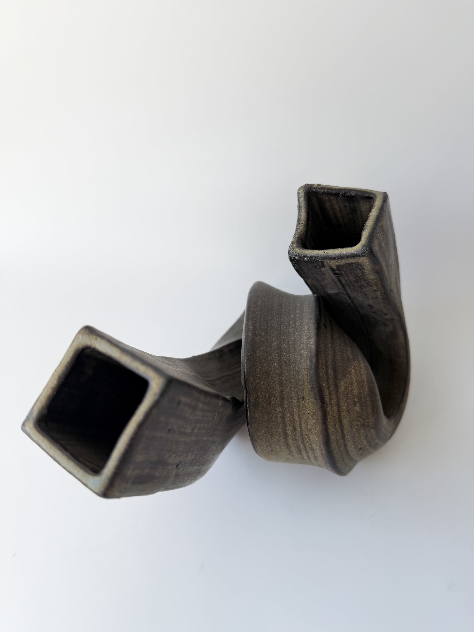 Handmade Artist Earthenware Ikebana-Style Ceramic Vase