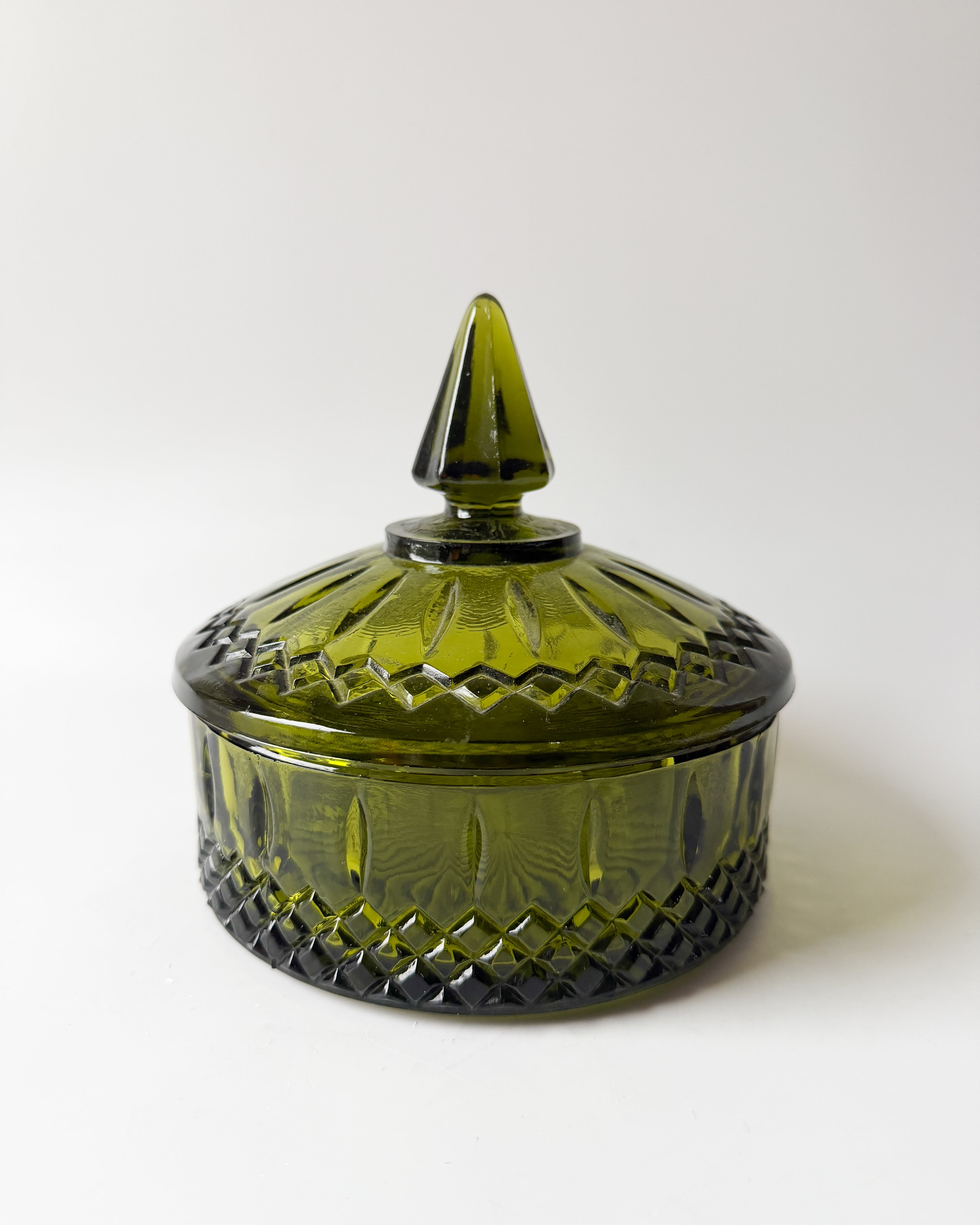 Vintage Indiana Glass Avocado Green Candy Dish