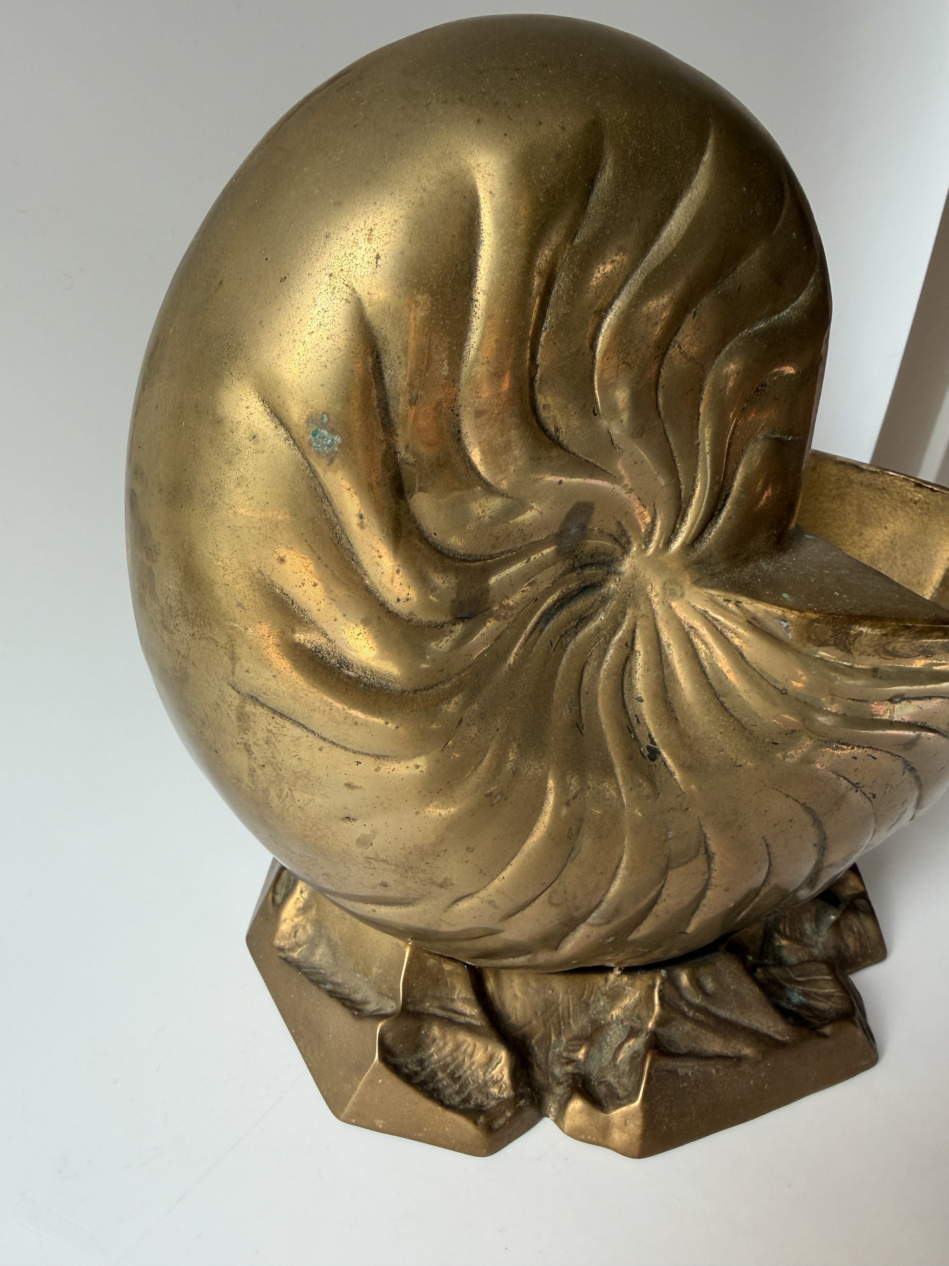 Vintage Hollywood Regency Brass Nautilus Shell Planter