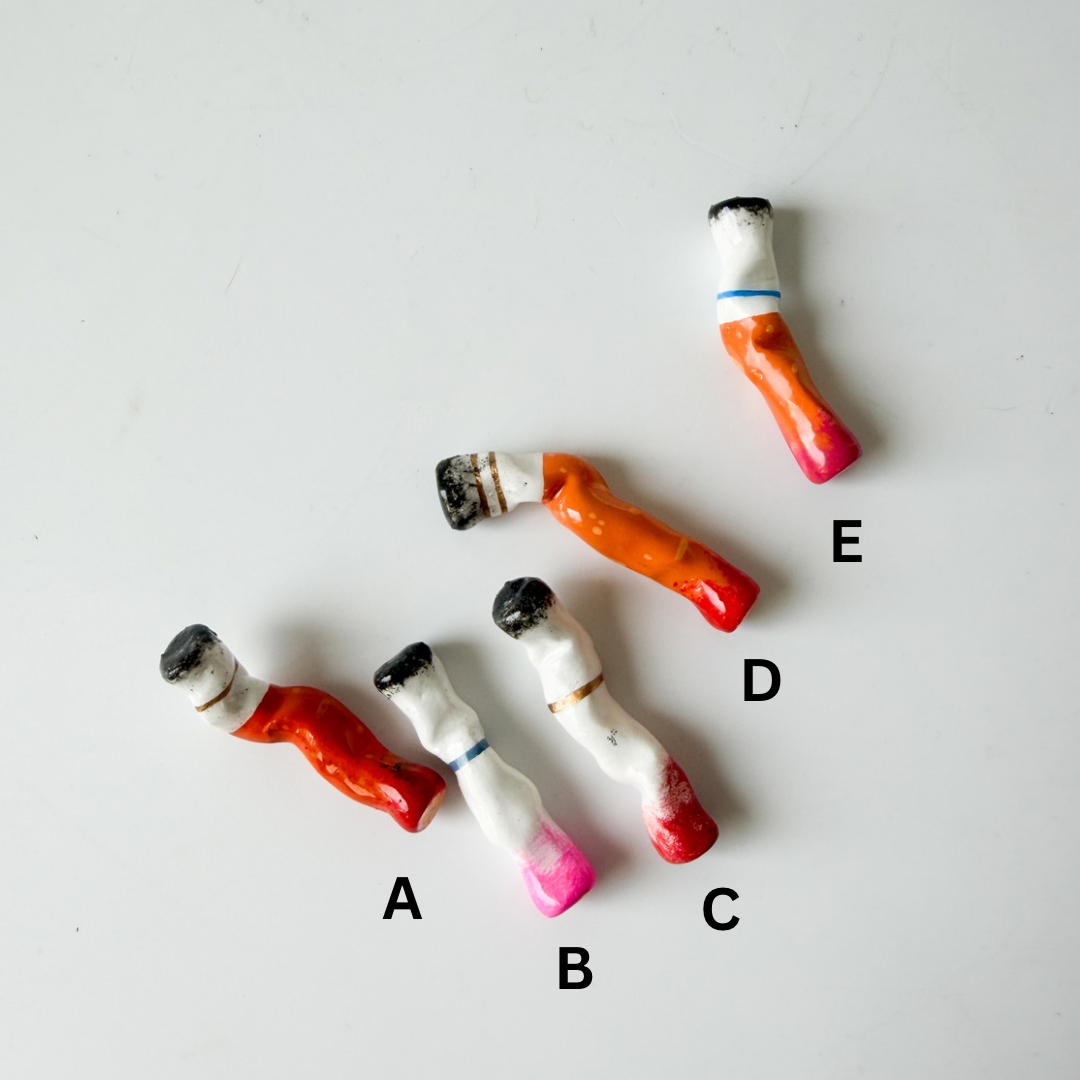 Clay Lipstick Cigarettes (1 piece)